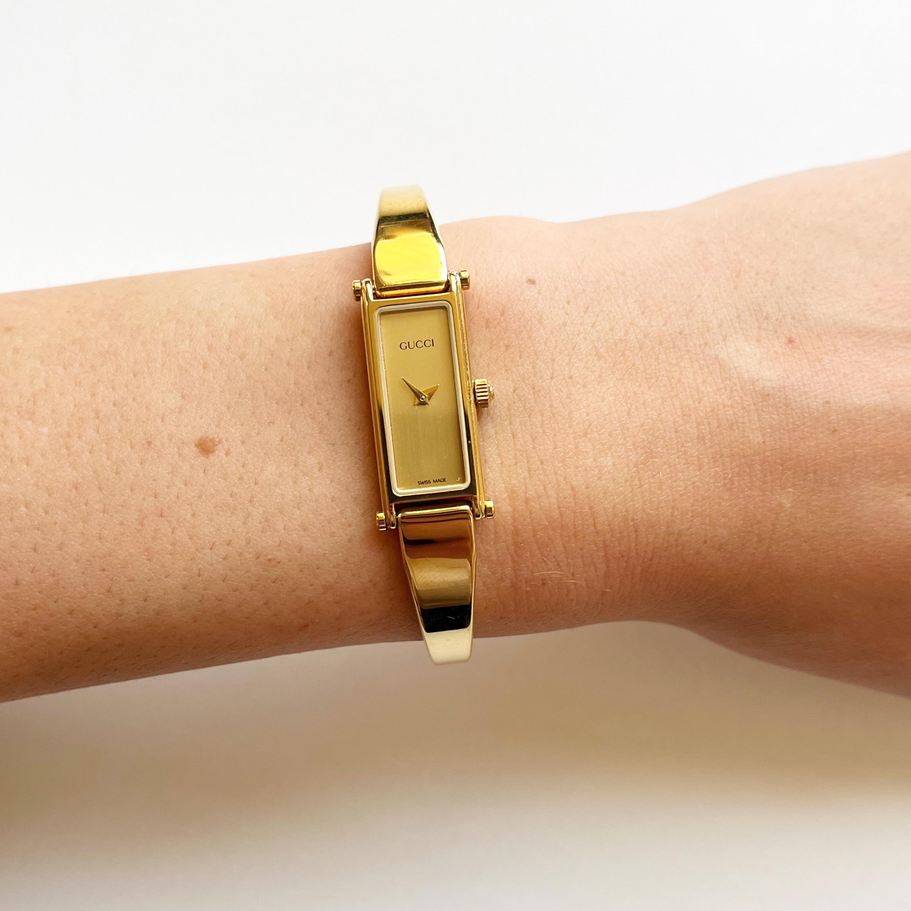 90s〜00s初期 OLD GUCCI GG2417/N/S イタリア製 極美品 Vintage 1990s Gucci Bangle Quartz Watch - Rectangular Golden Dial