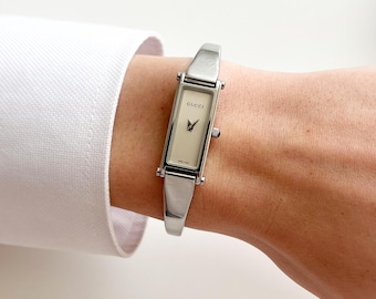 Vintage 1990s Gucci Bangle Quartz Watch - Rectangular Golden Dial