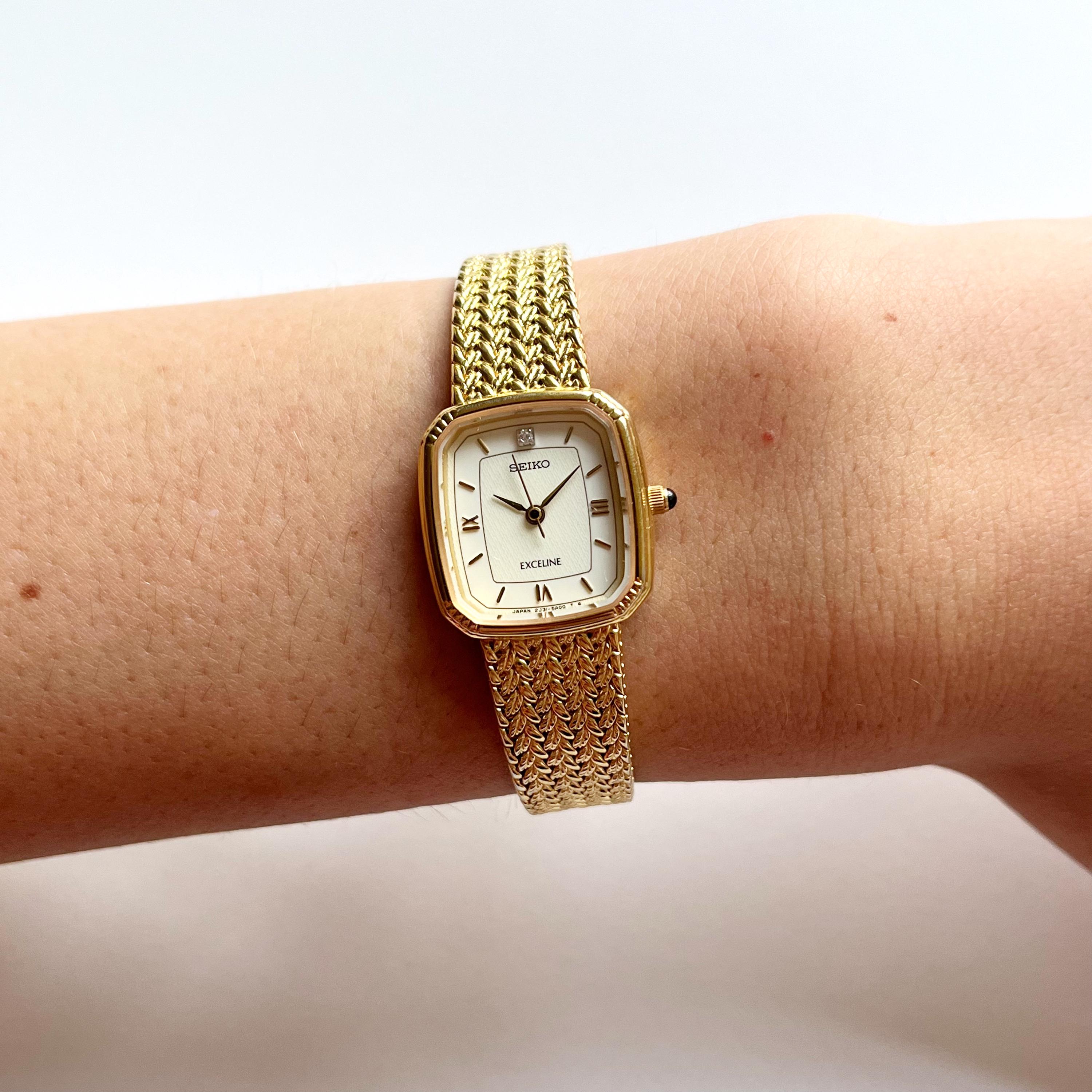 時計 90s archive SEIKO ladies bracelet Watch Sold out ❌ Vintage Seiko ladies' watch from the 1990s. Slim