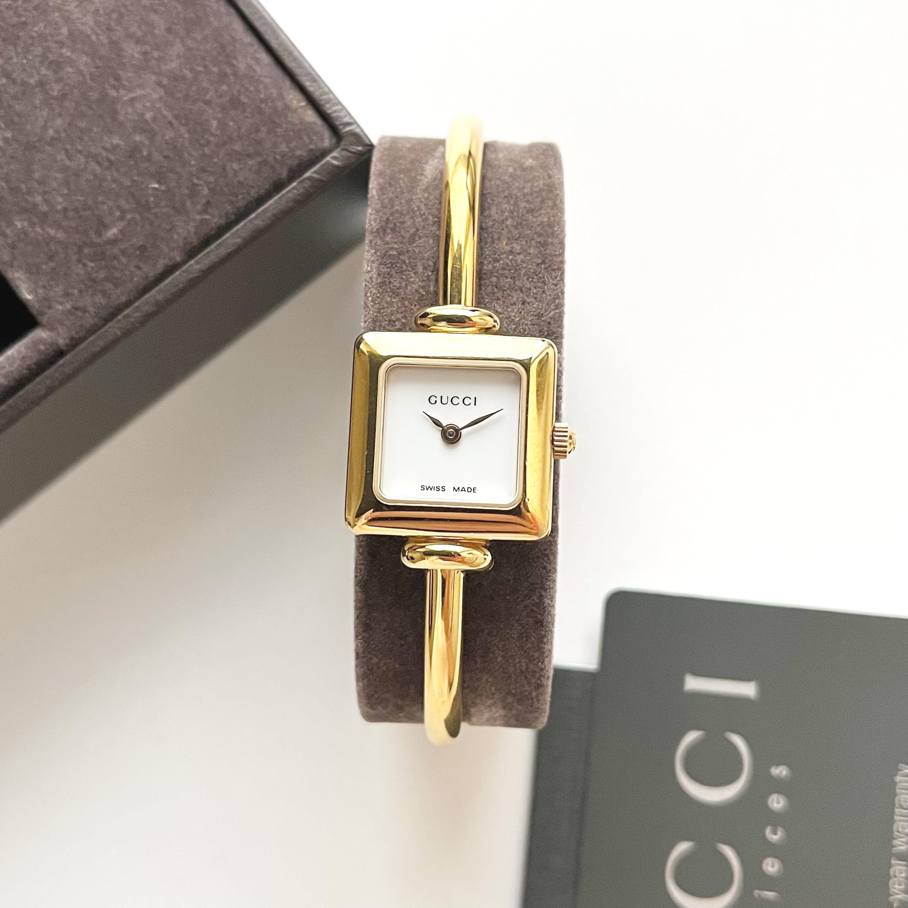 Vintage 2002 GUCCI 7900L.1 Swiss Made Square Tank Women\'s Quartz Watch‎ Size 6 Gucci 7900P Watch - 7900P | The RealReal main image 2
