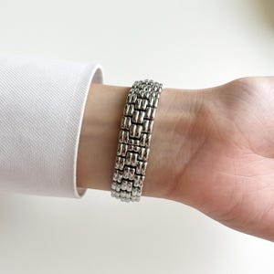 Vintage Fendi Silver Women’s Watch, Boxed Gift for Her, 18.5cm image 6