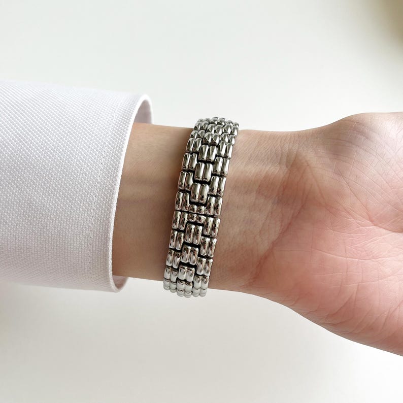 Vintage Fendi Silver Women’s Watch, Boxed Gift for Her, 18.5cm image 6
