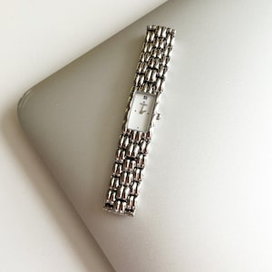 Vintage Fendi Silver Women’s Watch, Boxed Gift for Her, 18.5cm image 12