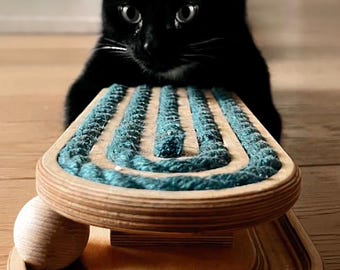 Interactive Cat Scratcher with Jute Rope & Ball Toy Cat scratcher with toy (USA only)