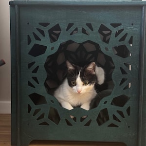 Handmade Floral Cat House: Modern Pet Bed & Side Table