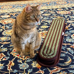 Interactive Floor Cat Scratcher: Jute Rope & Ball Toy Cat scratcher with toy image 4