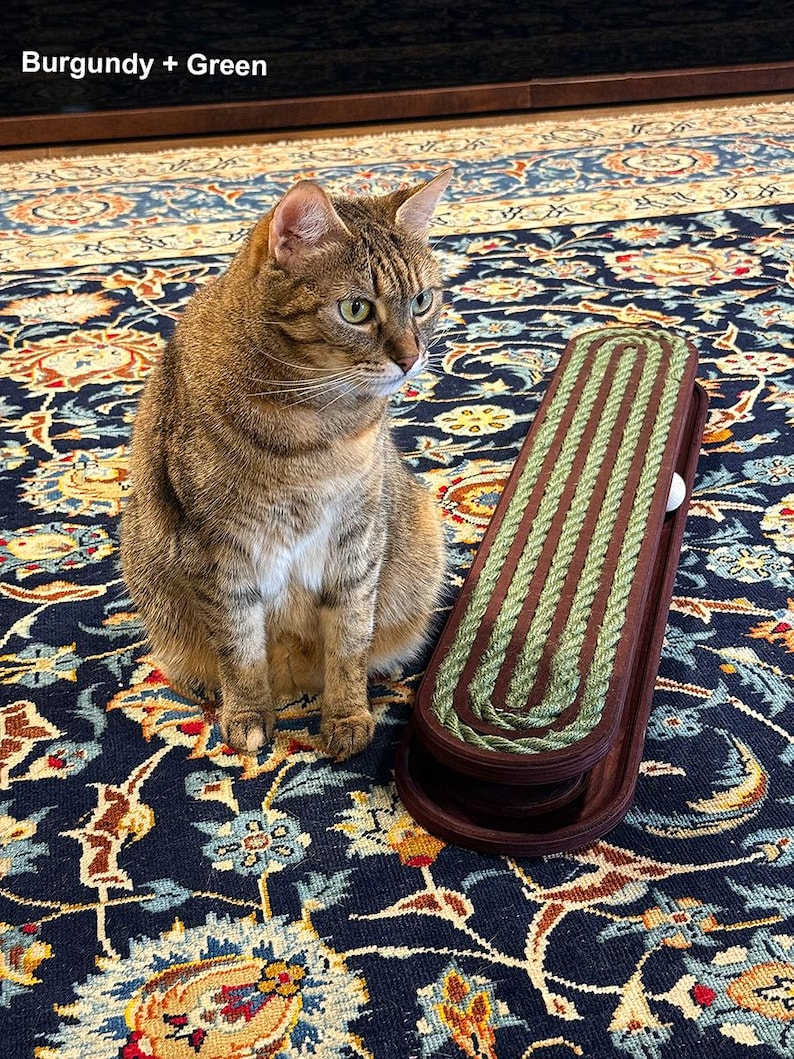 Interactive Floor Cat Scratcher: Jute Rope & Ball Toy Cat scratcher with toy image 4