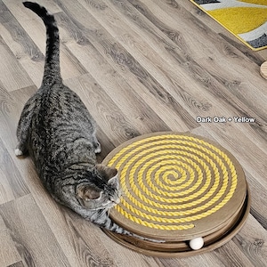 Interactive Jute Cat Scratcher: Plywood Cat Toy with Ball