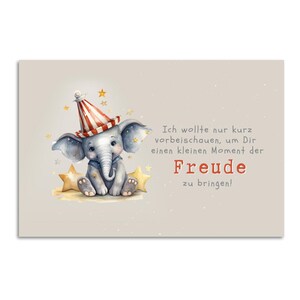 Fröhliche Postkarte mit niedlichem Baby Elefanten I Liebevolle Botschaft für kleine und große Lieblingsmenschen I Freude schenken