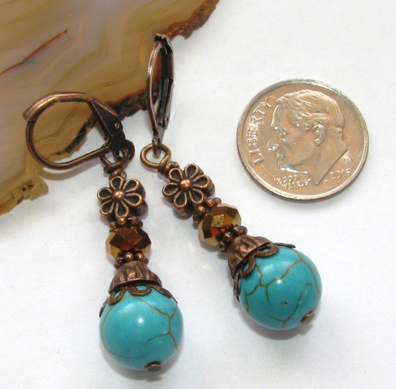 HEARTS HOWLITE turquoise blue earring Copper leverback handcrafted HEARTS HOWLITE turquoise blue earring Copper leverback handcrafted