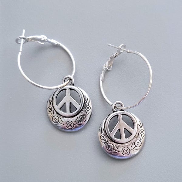 PEACE SIGN Daisy Flower Earrings Silver Plated Hoop Lever Back Earwires Bohemian
