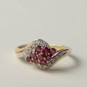 vintage 9ct ruby & diamond cluster twist ring