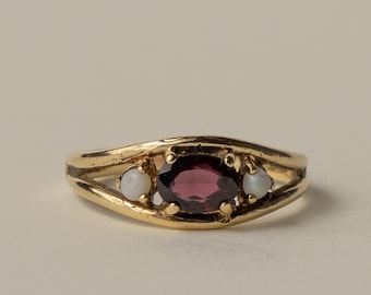 Anillo vintage de granate y ópalo de 9 quilates - anillo de compromiso de estilo eduardiano