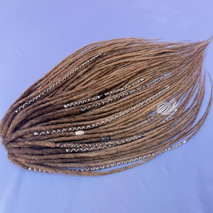 Dreadlocks extensions mix light brown and warm blonde.Crochet double dreadlocks.Synthetic natural looking dreadlocks.Light brown dreadlocks