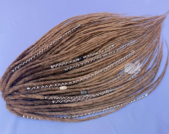 Dreadlocks extensions mix light brown and warm blonde.Crochet double dreadlocks.Synthetic natural looking dreadlocks.Light brown dreadlocks
