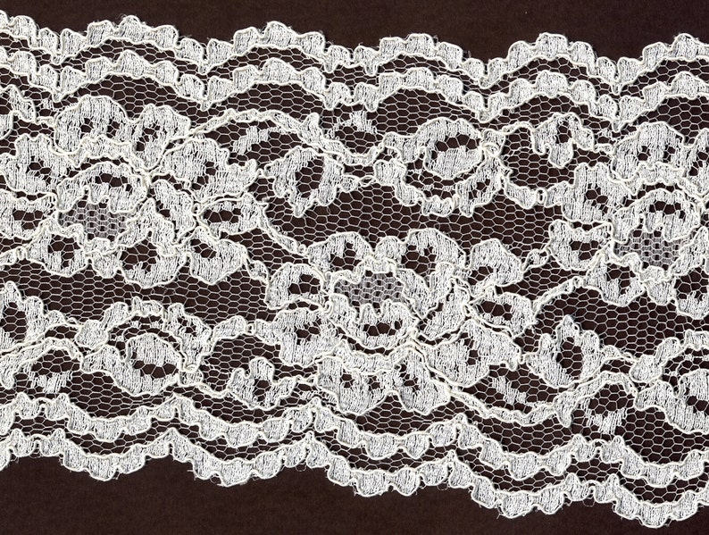 6 inch Ivory Bridal galoon lace trim 10 yds image 1