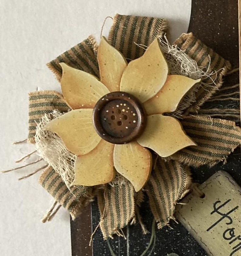 Farmhouse Kitchen Decor, Breadboard Wall Hanging, 10x6 Inches, Yellow Sunflower, Wooden Buttons
