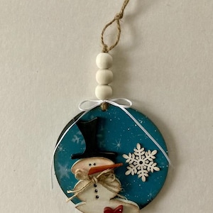 Snowman Ornament, 4 Inch Round, Hand Painted Wood, Tree Decoration, Winter Decor, Farmhouse and Country Decoration