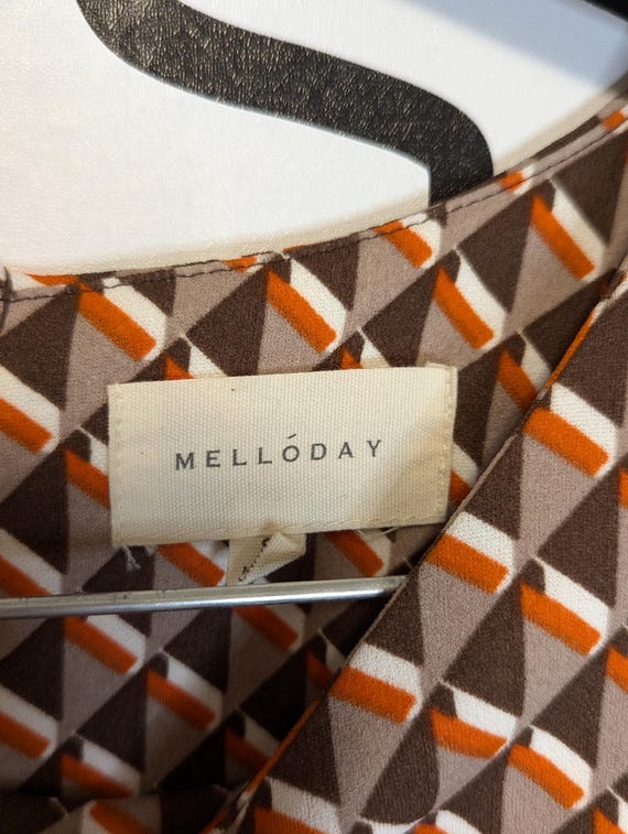 Mod Motion: Vintage Geometric Patterned Blouse Sz… - image 6