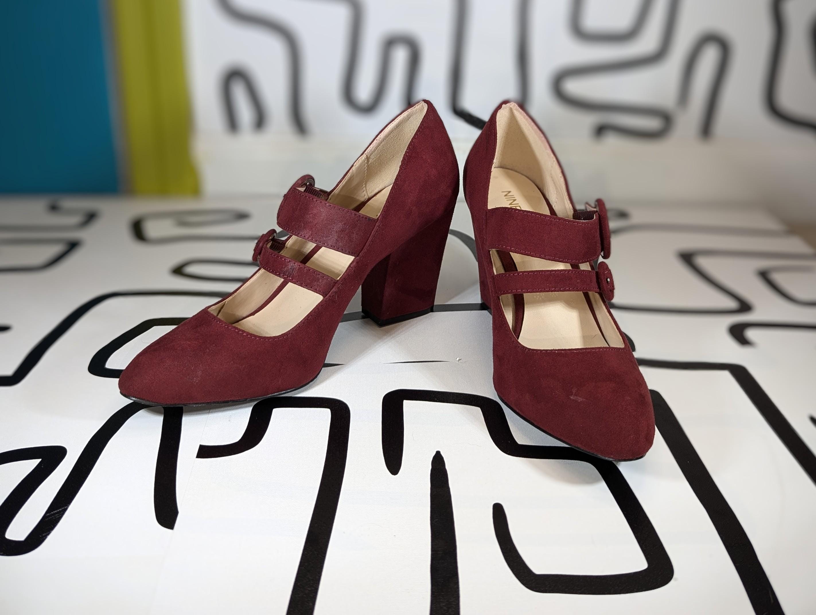 Maroon short heels sales