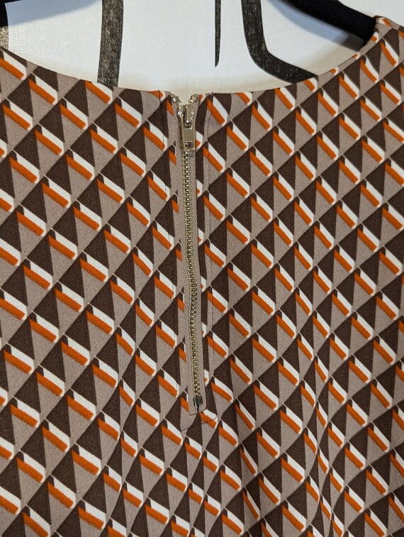 Mod Motion: Vintage Geometric Patterned Blouse Sz… - image 4