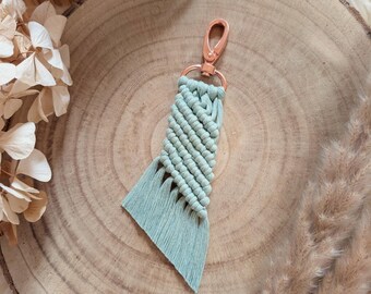 Macrame keychain copper/rose gold mint