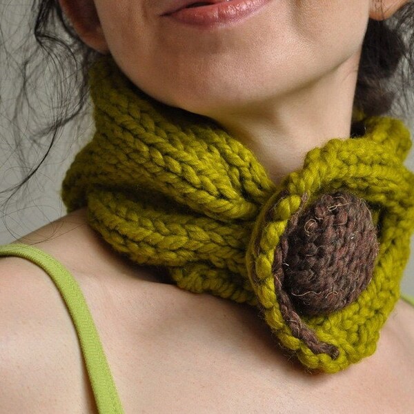 Lemongrass Fantasy - classic cable handknit neckwarmer \/ choker \/ collar \/  headband with huge button