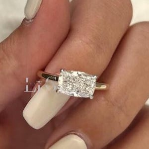 5.00 Cushion-Cut Moissanite Solitaire Engagement Ring – Classic Sparkle in Yellow Gold