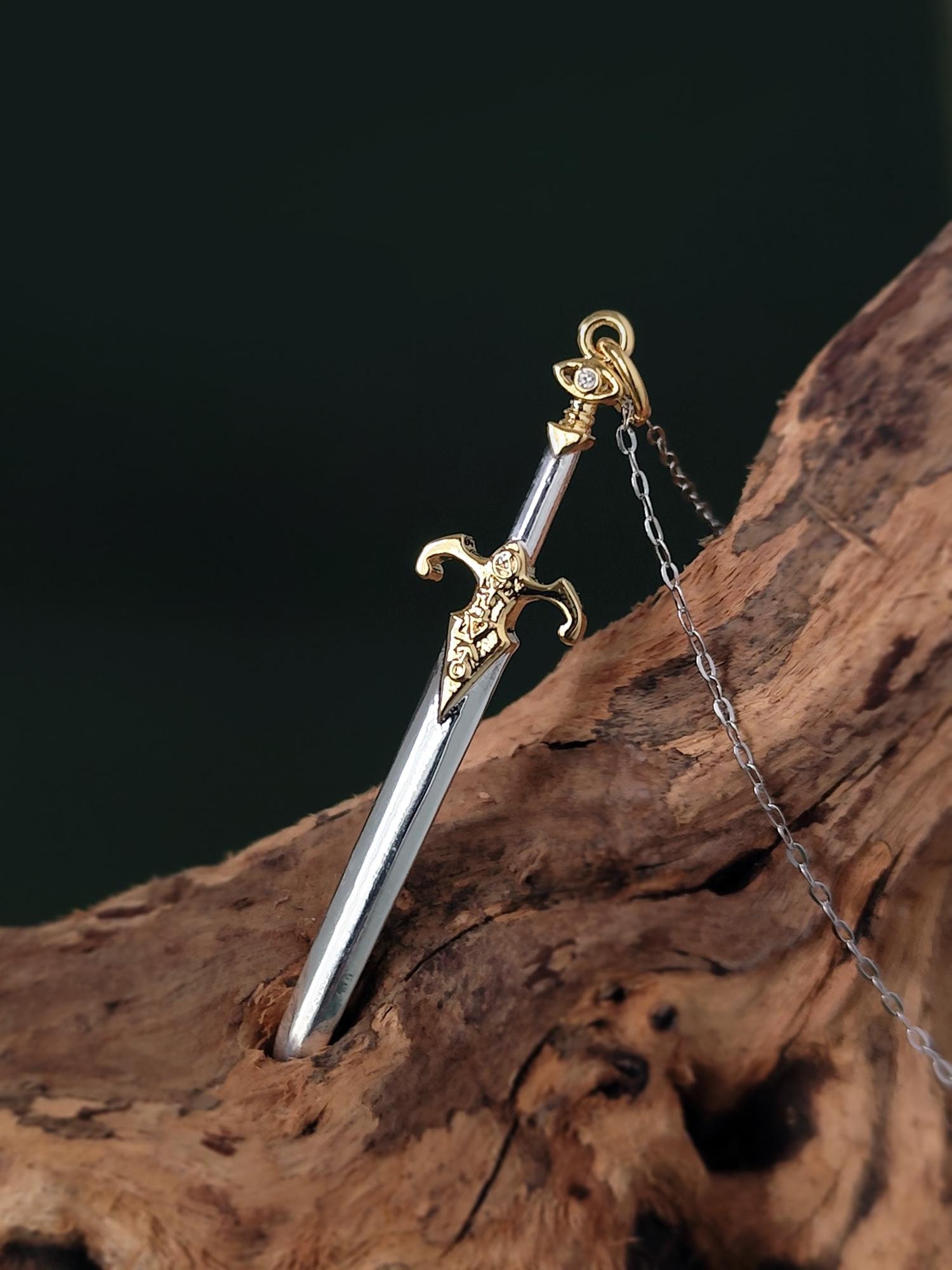 Throne of Glass Officially Licensed, Damaris Sword Necklace, Sword