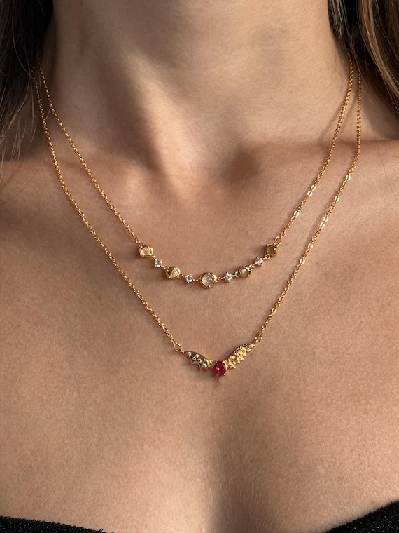 Crowns of Nyaxia Officially Licensed, Oraya Heir Mark Necklace