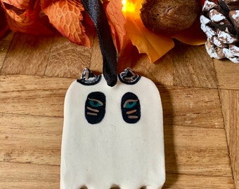 Handmade Ceramic Ghost Cat Ornament: Spooky Halloween Decor