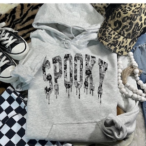 Impression sérigraphiée en une seule couleur avec dentelle fantasmagorique, Halloween tendance, effrayant, sérigraphie en transfert, transfert à chaud, prêt à expédier image 1