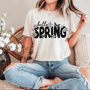 Transferencia DTF Hola Primavera Negra, Floral de Moda, Primavera de Moda, DTF, Listo para Prensar, Transferencia de Calor, Temporada, Primavera imagen 1