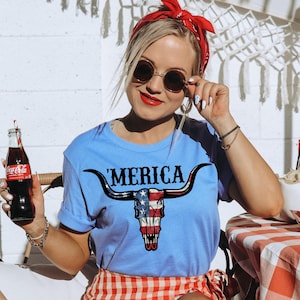 Transferencia DTF Merica Cowskull Western 4 de julio, de moda, 4 de julio, patriótico, Estados Unidos, estrellas y rayas, listo para imprimir, Merica, nuevo imagen 1