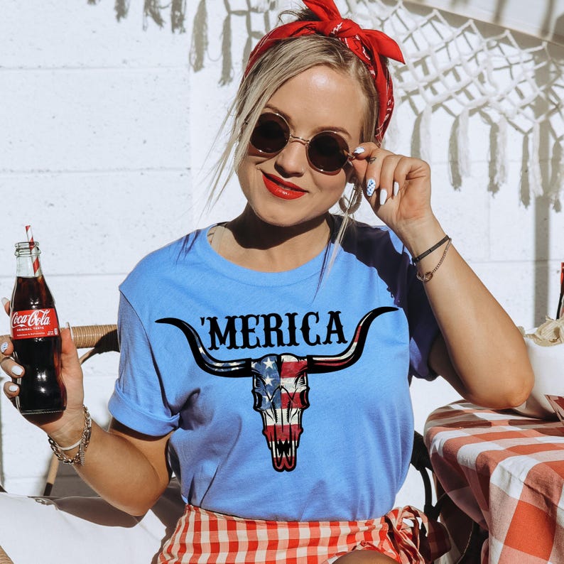 Transferencia DTF Merica Cowskull Western 4 de julio, de moda, 4 de julio, patriótico, Estados Unidos, estrellas y rayas, listo para imprimir, Merica, nuevo imagen 1