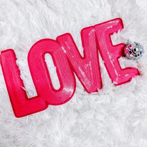 Love Pink Sequin Valentine&#39;s Chenille Patch, Chenille Patch, Iron On Heat Patch, Shirt Patch, Sequin, Rhinestone, Trendy