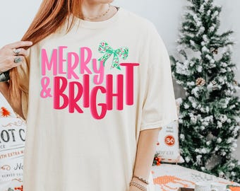 Merry & Bright PNG, Rosa Weihnachten PNG, Polka Dot Weihnachten, WeihnachtenDigital Design, Shirt Design, svg, Kokette, Nussknacker, Pink, Preppy