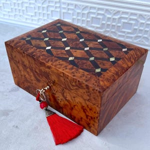 Handcrafted Thuya Burl Wood Jewelry Box 8x5in | Lockable Storage Chest with Two Levels | Unique Organizer for Women