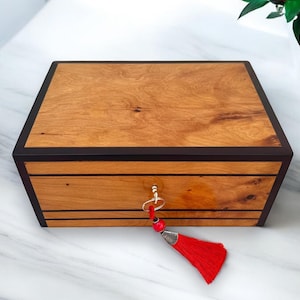 Large Handmade Wooden Jewelry Box Made Of Thuya Burl Wood 10"x7",Jewelry Organizer ,Memory Box,Storage Box For Women,Christmas Gift Box