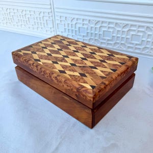 Handmade Jewelry Box Wood Burl 8"x5"| Thuya Wood Jewelry Organizer  | Decorative Small Storage Box for Women, jewelry boxes
