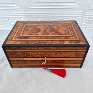 Elegant Lockable Thuya Burl Jewelry Box with Key, 12"x8" | Handmade Christmas, Wedding, Birthday Gift | Jewelry Organizer with Divider