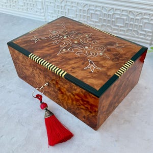 Elegant Moroccan Thuya Wood Jewelry Box with Lock & Key 9"x6"–  Handmade Gift for Her, Jewelry Organizer, Birthday Anniversary Keepsake
