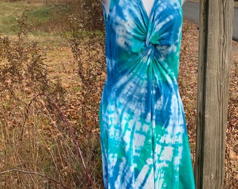 Twisted Front, Sleeveless Cerulean Blue and Irish Green Spider Web Design Tie Dyed  Woman’s  Plus Size Midi Dress In Stock and READY TO SHIP