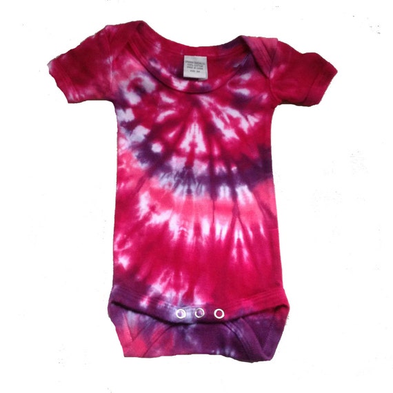 Tie Dyed Fuchsia Hot Pink and Deep Purple Spiral Short Sleeve | Etsy