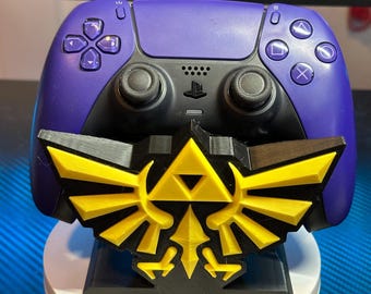 Zelda Controller Holder: Game Room Shelf Display