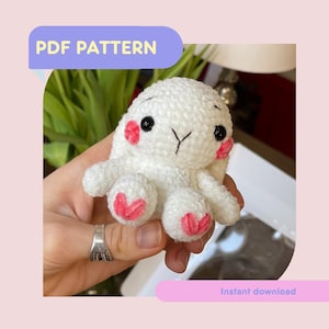 Samouczek na temat robienia na szydełku króliczka z amigurumi z włóczki Chenille