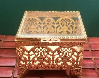 Vintage Ornate Brass Filigree Trinket Footed Jewelry Box 4&quot;x4&quot;x3&quot;