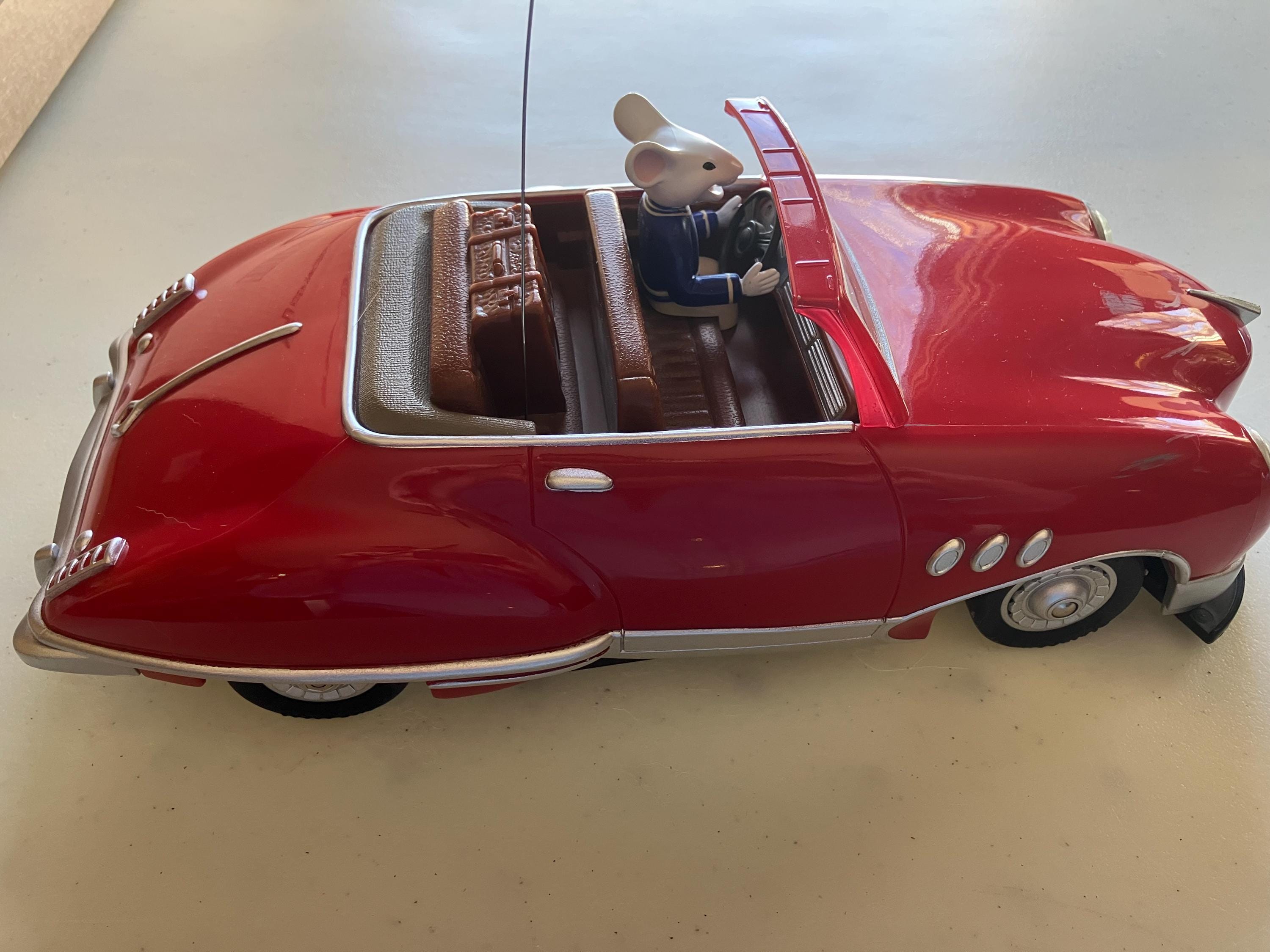 Little Drive Stuart Little Rc Car Hot Wheels Minions STUART 1:64