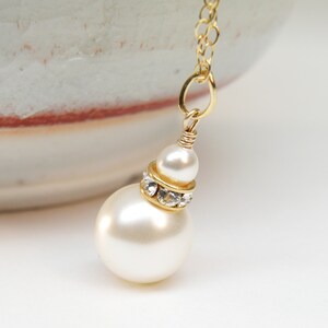 Classic White Pearl Necklace, Gold Filled, Swarovski Pearl Pendant, June Birthstone Birthday Gift, Bridesmaid Wedding Bridal Party Jewelry