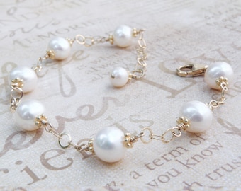 White Freshwater Pearl Bracelet, Gold Filled, June Birthstone Birthday Gift, Natural Pearl Anniversary Gift, Beach Bride Wedding Jewelry